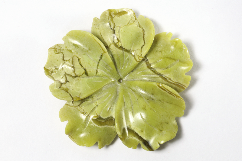 Serpentine Carved Flowers